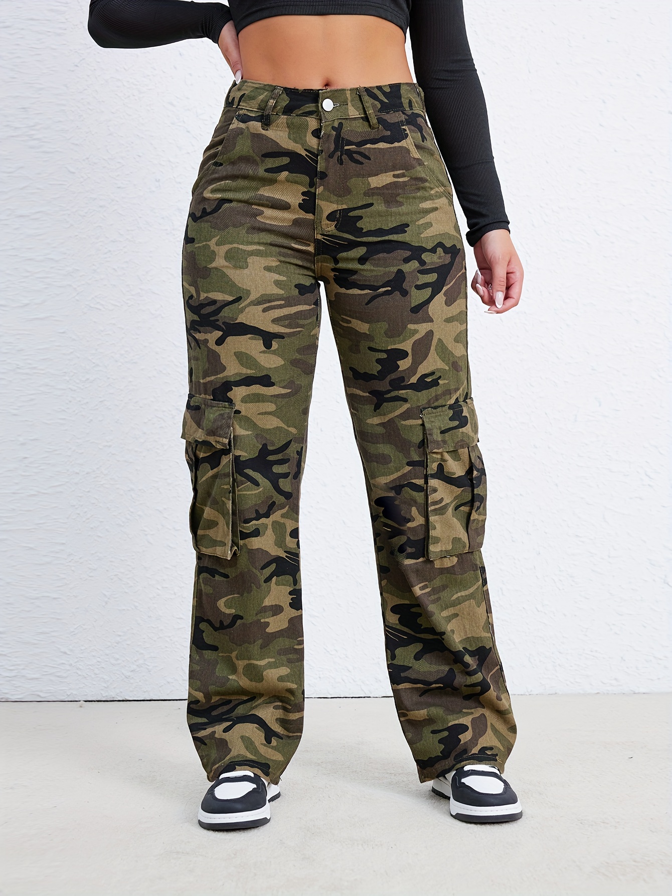 camo flap pockets cargo pants loose fit high waist straight jeans womens denim jeans clothing details 3